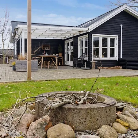 Aksinja - 700m From The Sea By Interhome Hébergement de vacances Hejls